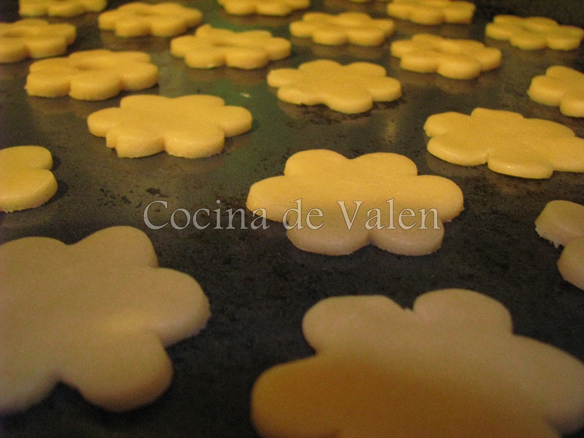 Cómo hacer unas galletas rellenas de mermelada - Cocina de Valen
