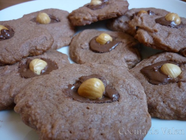 Galletas de Chocolate y avellanas (Nutella Cookies) - Cocina de Valen